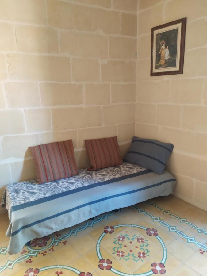 Farmhouse Tal Kaptan Kerċem Exterior foto