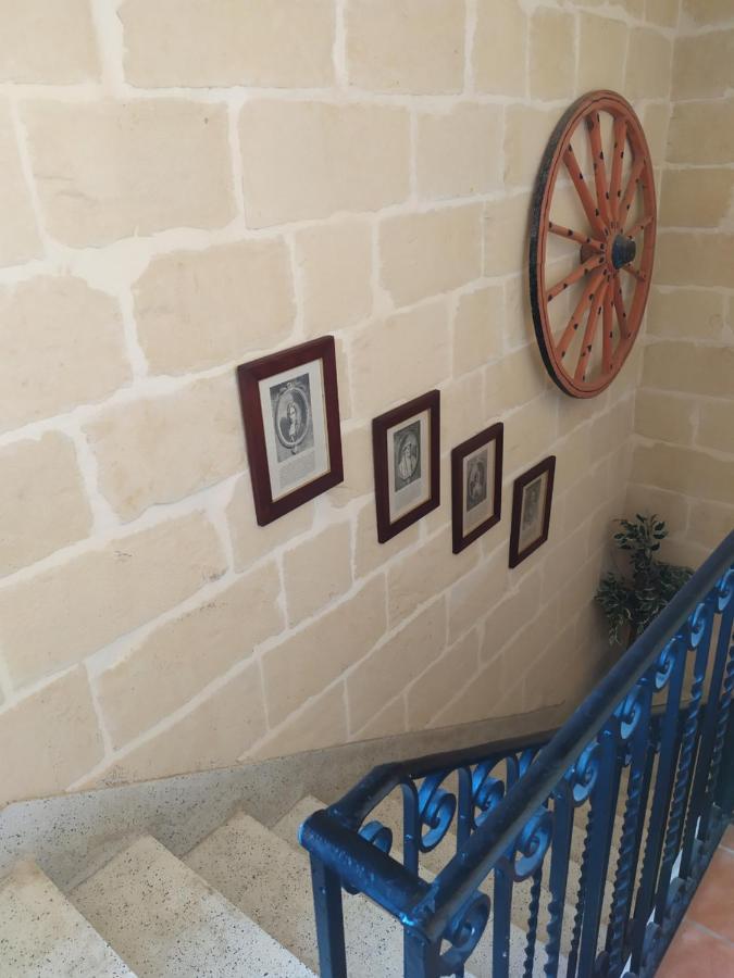 Farmhouse Tal Kaptan Kerċem Exterior foto
